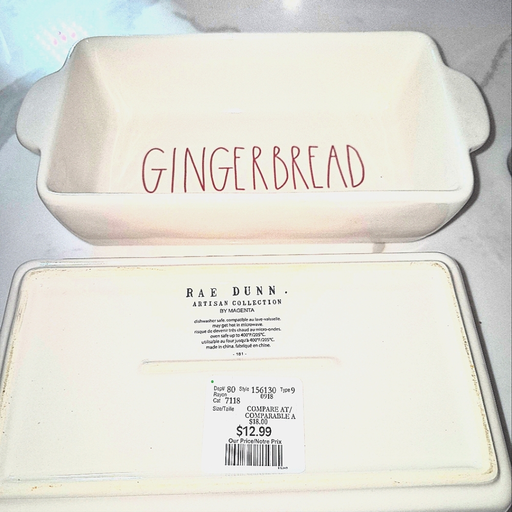 2 For Sale NWT Rae Dunn Ceramic Gingerbread baking dishes. Purchased in USA.
